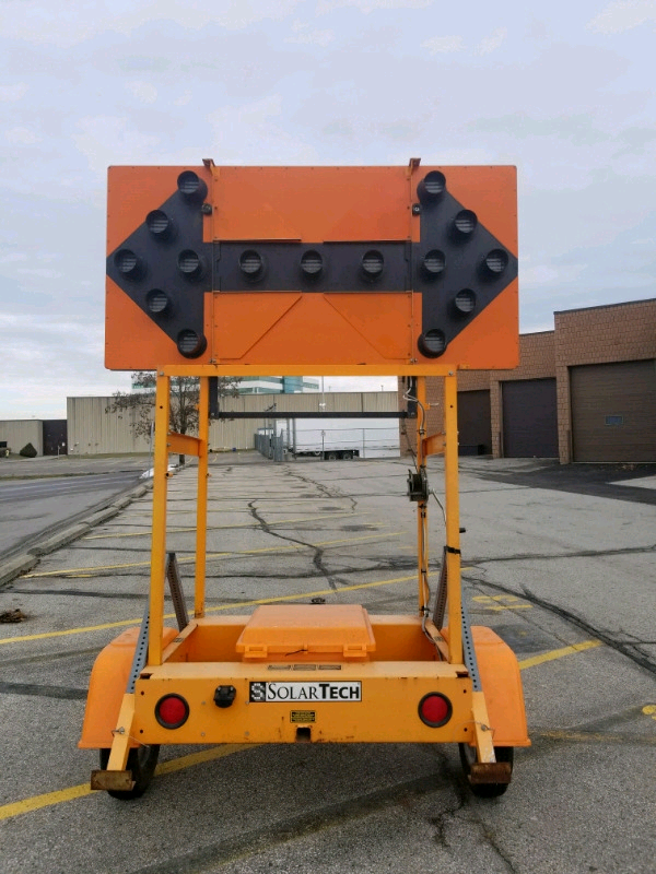 TC12 Arrow board trailer Arrowboard